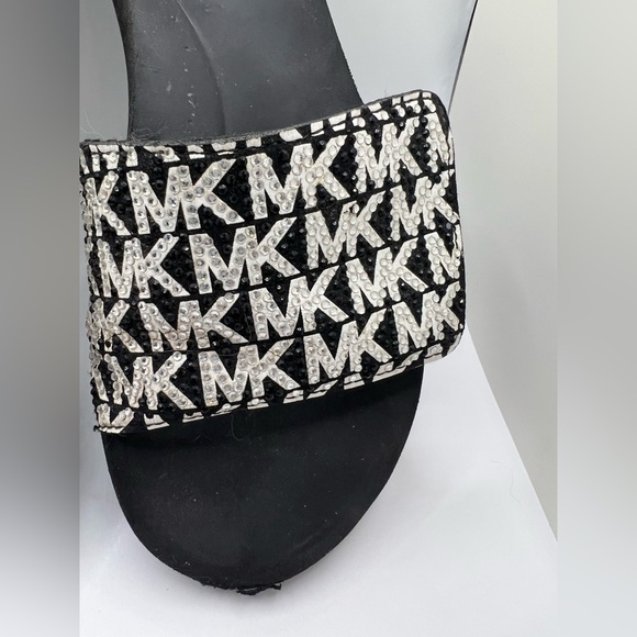 Michael Kors MK Slide Black and White Velcro - Picture 3 of 7